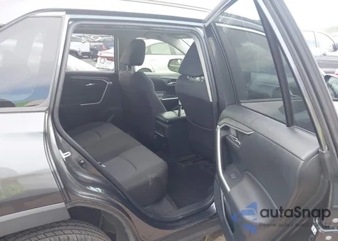 2020 Toyota Rav4 Xle z USA, uszkodzony, nr VIN JTMW1RFV1LD042351